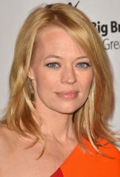 JERI RYAN