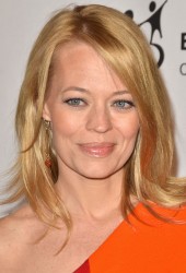 JERI RYAN