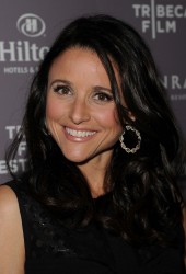 JULIA LOUIS-DREYFUS