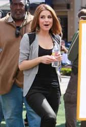 MARIA MENOUNOS