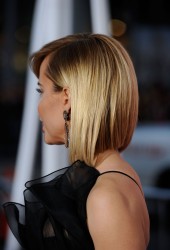 MENA SUVARI