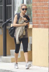 NICOLE RICHIE