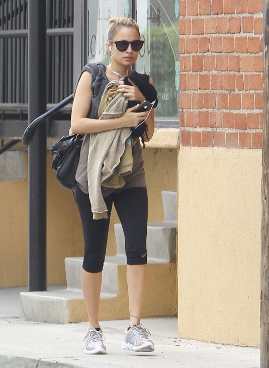 NICOLE RICHIE
