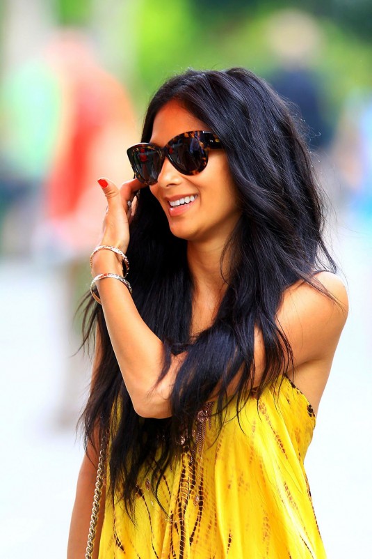 NICOLE SCHERZINGER