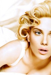 SCARLETT JOHANNSON