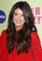 SHENAE GRIMES