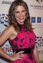 SOPHIA BUSH