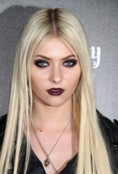 Taylor Momsen