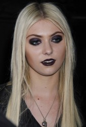 Taylor Momsen