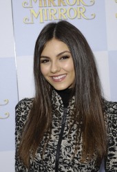 VICTORIA JUSTICE