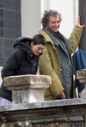 ANNE HATHAWAY and Hugh Jackman
