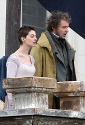 ANNE HATHAWAY and Hugh Jackman