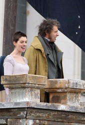 ANNE HATHAWAY and Hugh Jackman