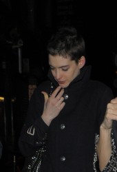 ANNE HATHAWAY