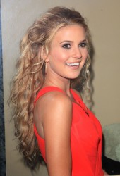 CAROLINE SUNSHINE