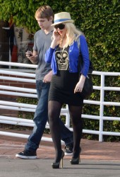 CHRISTINA AGUILERA