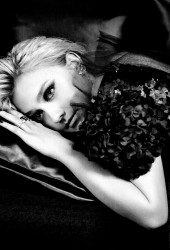 DAKOTA FANNING