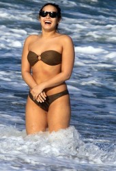 DEMI LOVATO