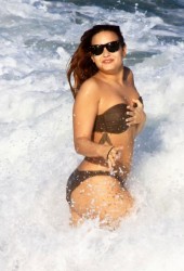 DEMI LOVATO