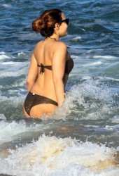 DEMI LOVATO