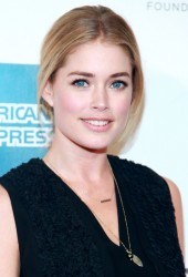 DOUTZEN KROES