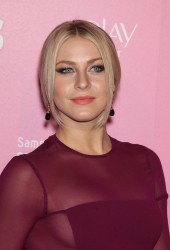 JULIANNE HOUGH