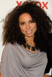 JURNEE SMOLLETT
