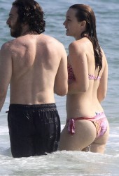 LEIGHTON MEESTER