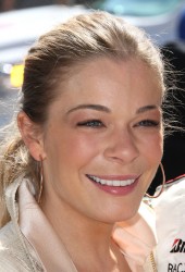 LeANN RIMES