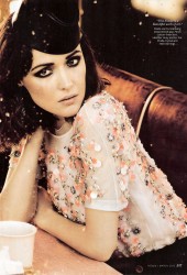 ROSE BYRNE
