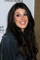 SHENAE GRIMES