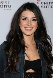 SHENAE GRIMES