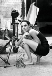 ANGELINA JOLIE