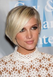 ASHLEE SIMPSON