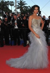 CAMILA ALVES