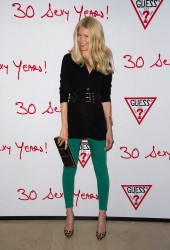 CLAUDIA SCHIFFER