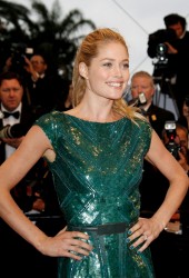 DOUTZEN KROES