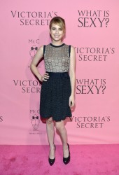 EMMA ROBERTS