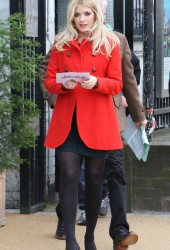 HOLLY WILLOUGHBY