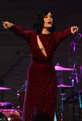 JESSIE J