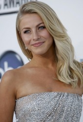 JULIANNE HOUGH