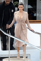 KIM KARDASHIAN and Kanye West