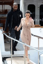 KIM KARDASHIAN and Kanye West