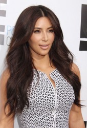 KIM KARDASHIAN