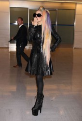 LADY GAGA