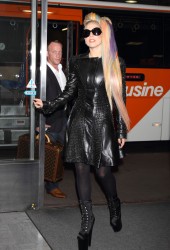 LADY GAGA
