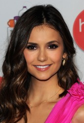 NINA DOBREV