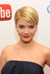 SARAH JONES