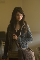 SELENA GOMEZ