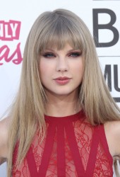 TAYLOR SWIFT